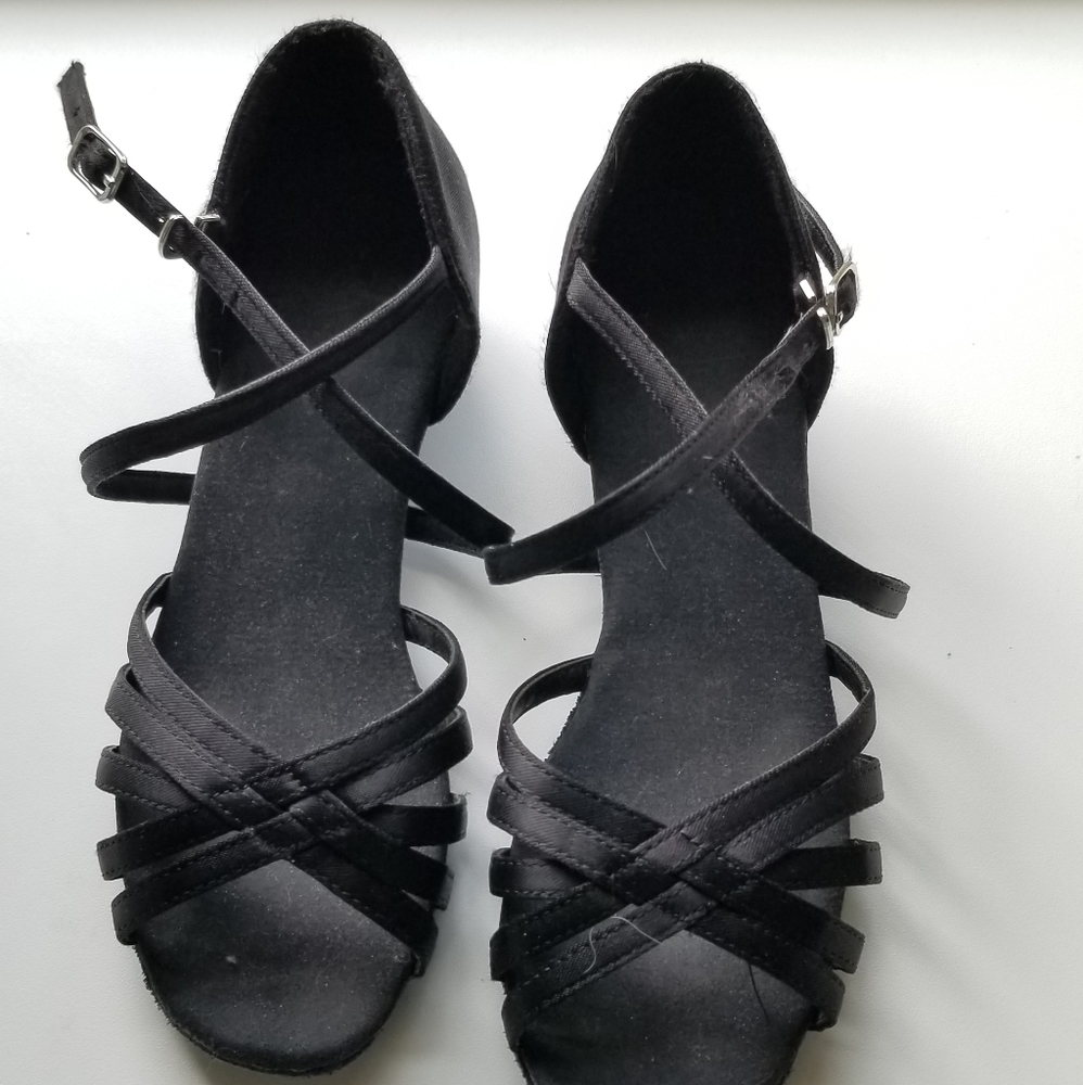 Ballroom dance shoes, kids sz 3-4